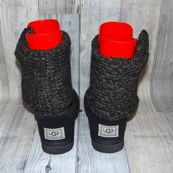 UGG Classic Cardy Black/Gold Knit/Sheepskin(Footbeds) Boots Womens Size 7 - Picture 6 of 9